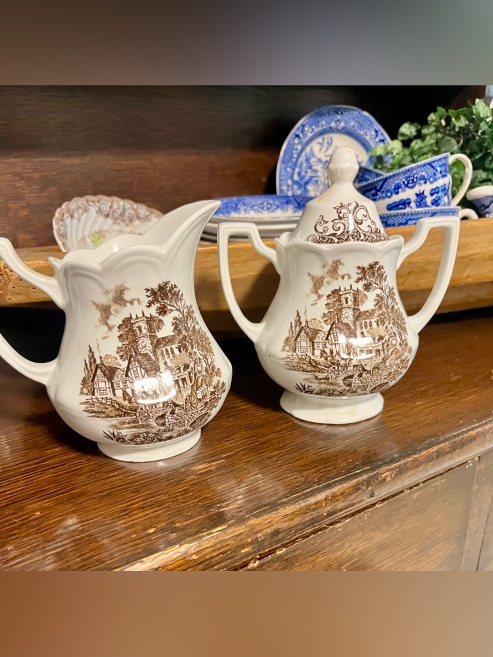 J&G Meakin Brown Stratford Stage Royal Staffordshire Sugar & Creamer Brown White